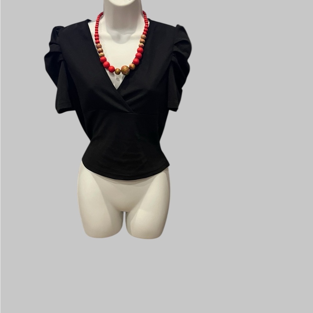 Women's Elegant Black Short Puff Sleeve Rib Knit Crop Top | Size M | Preloved